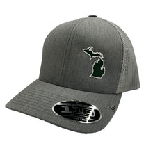 Load image into Gallery viewer, TravisMathew Widder 2.0 Michigan Hat - Hthr Grey/Green/One Size
 - 14