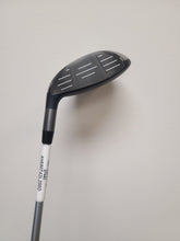 Load image into Gallery viewer, Callaway Paradym 7 Wood Reg RH Mens FW DEMO
 - 3